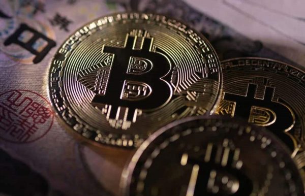 Bitcoin halving: Saylor still buying, ETFs adding coins, Hong Kong & Korea ETFs, retail and whales b